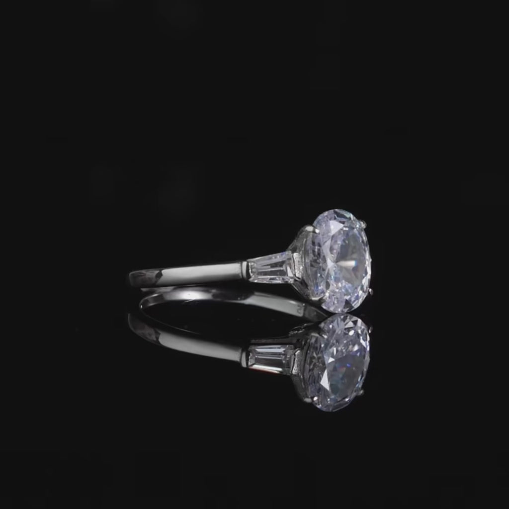 18K Luxury Oval Clear CZ Ring – 925 Sterling Silver